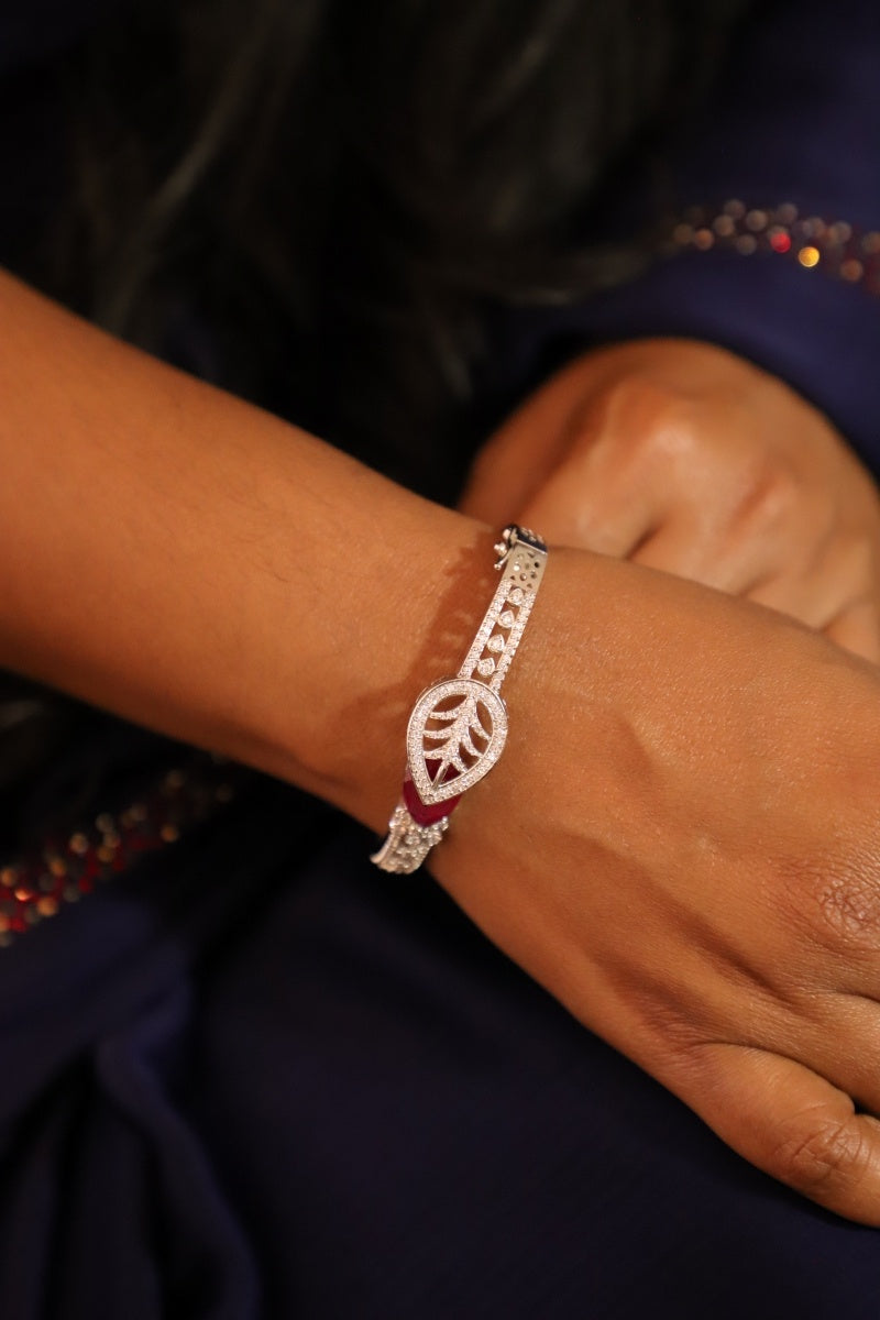 AD Dewdrop Bangle