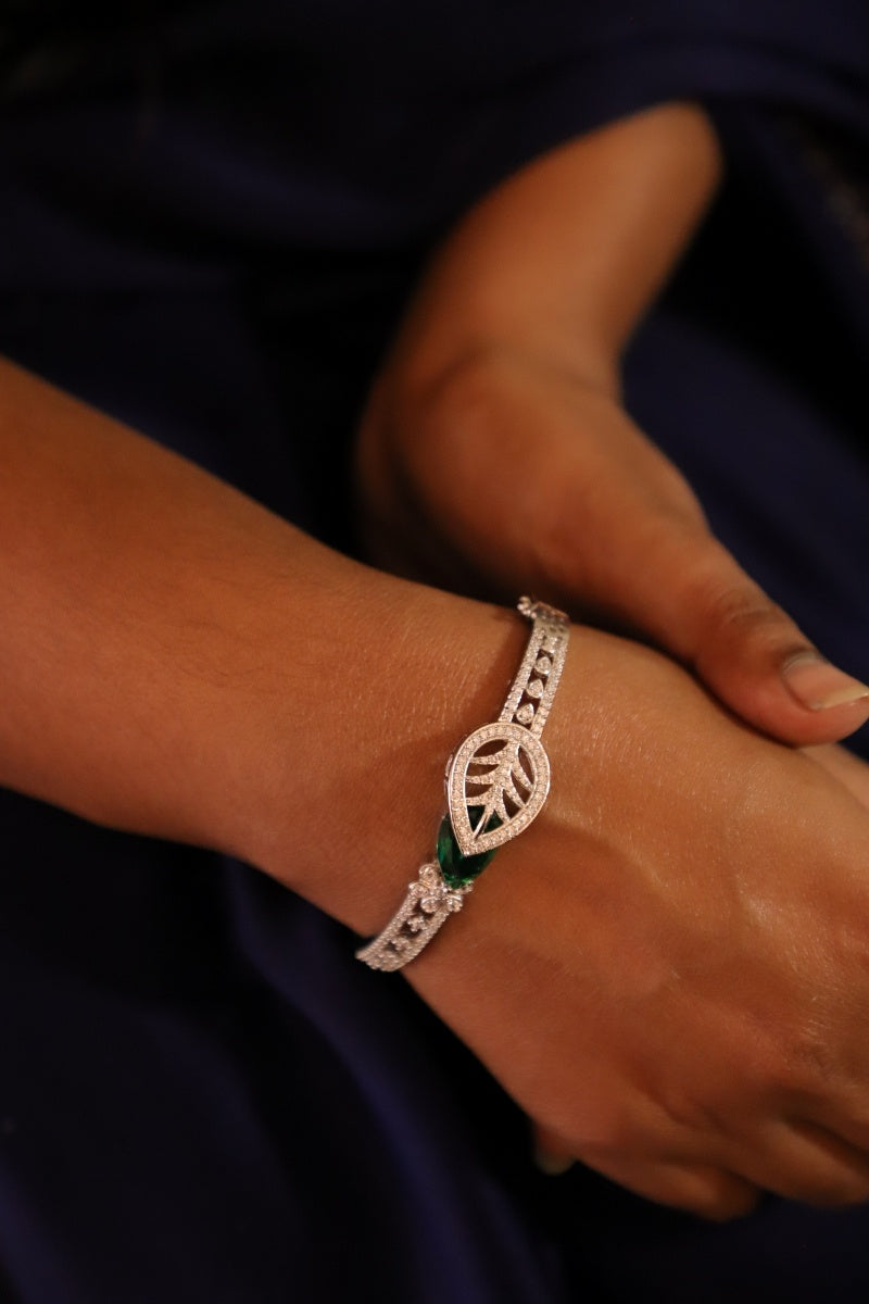 AD Dewdrop Bangle