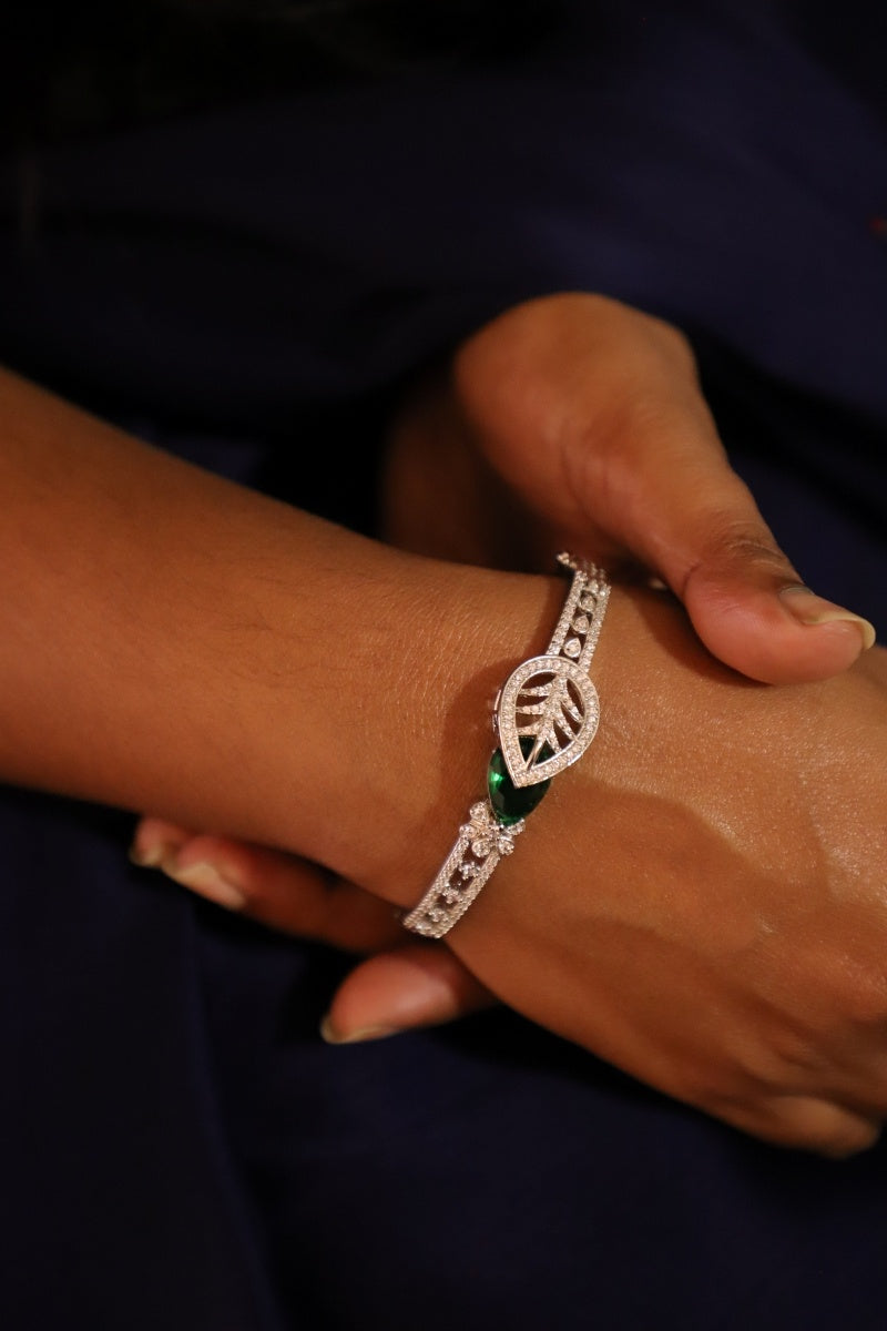 AD Dewdrop Bangle