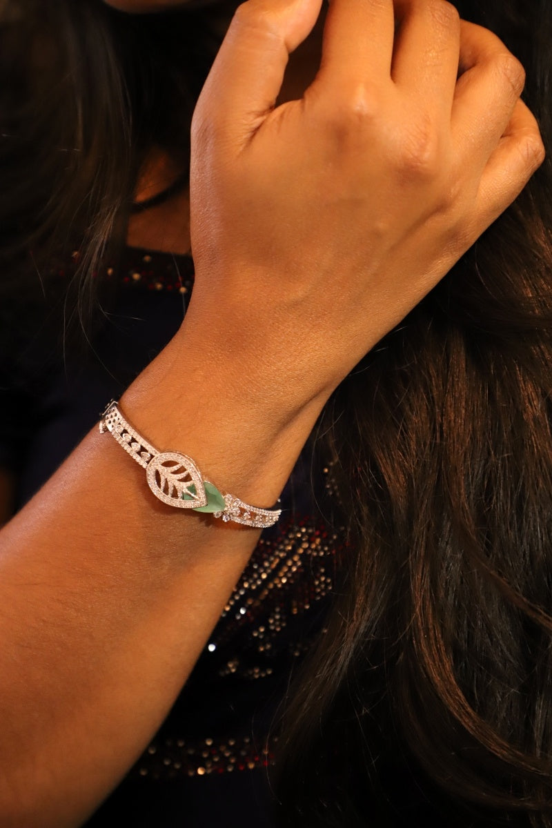 AD Dewdrop Bangle