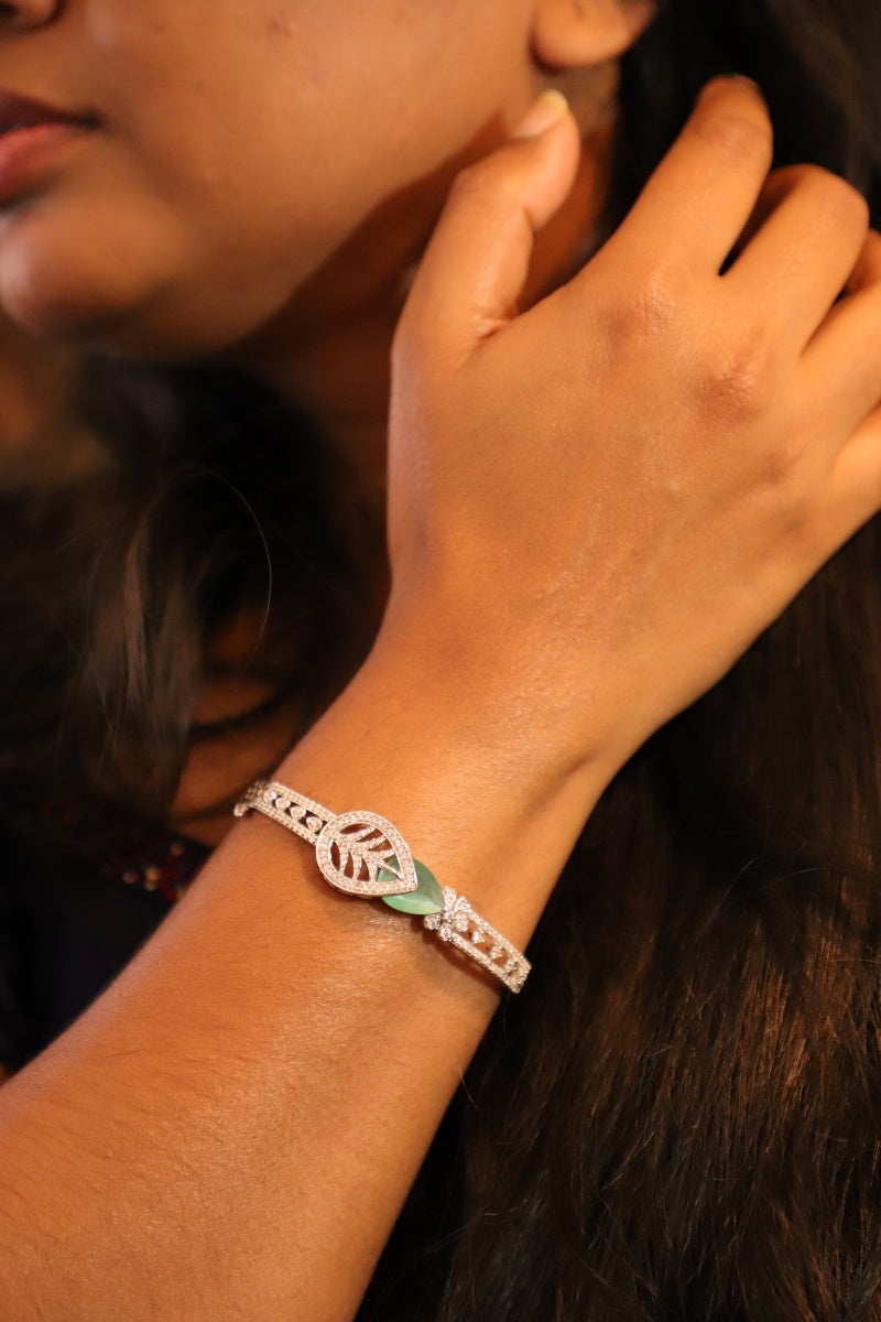 AD Dewdrop Bangle