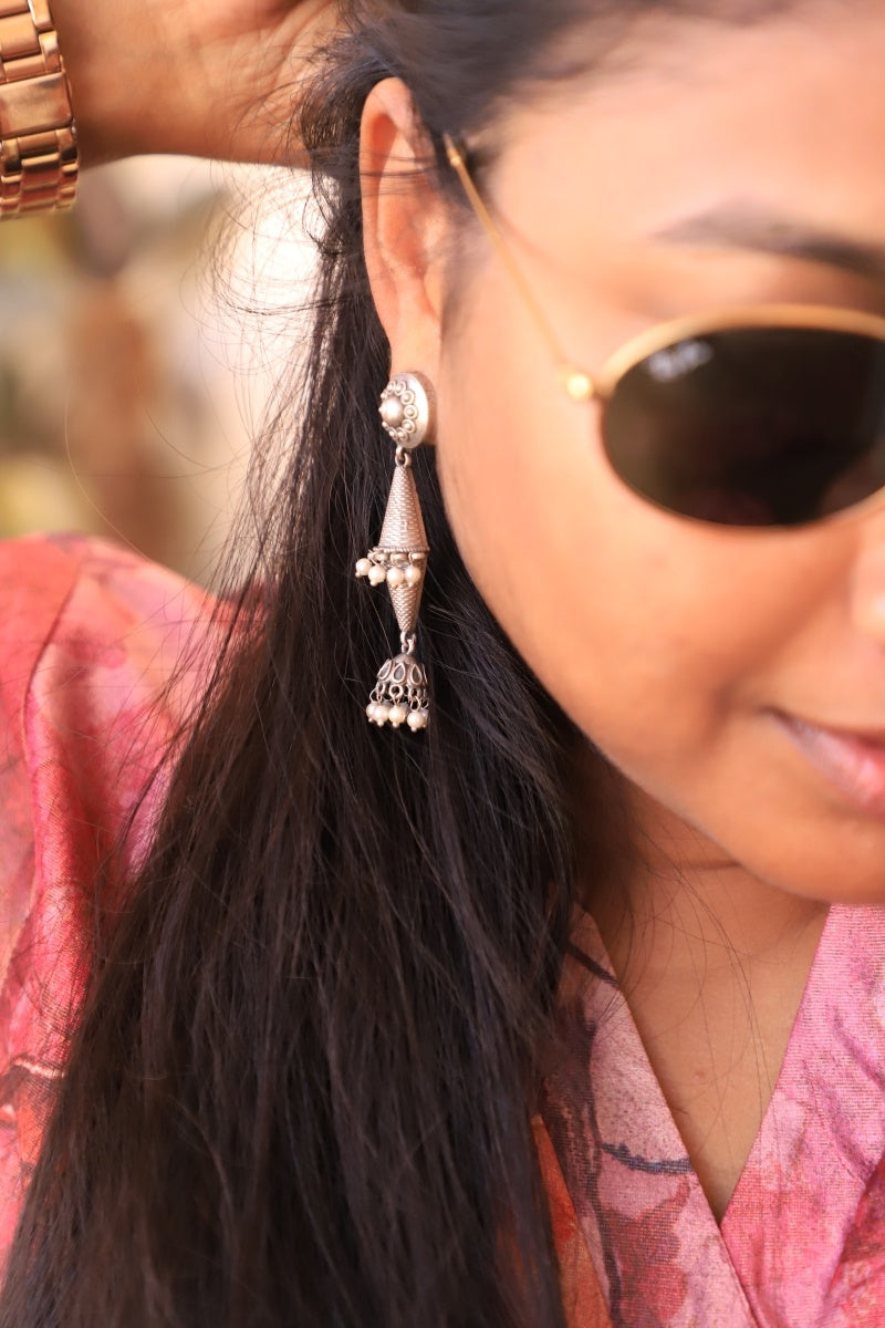 Nila Taranga Earring