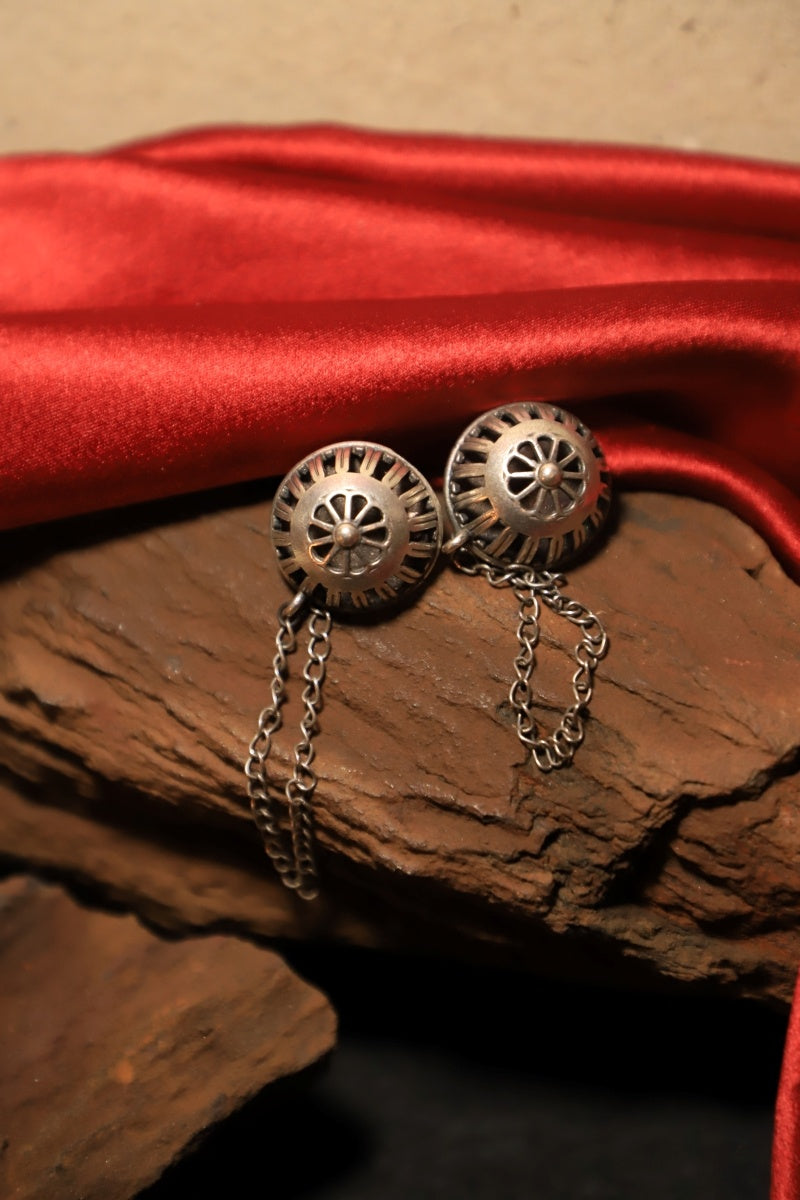 Kanchan Kaan Chain