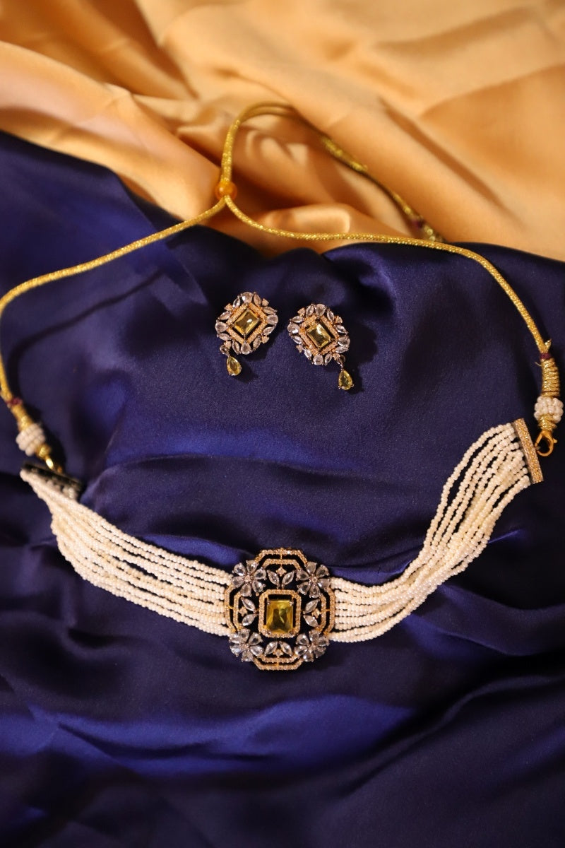 AD Pearl Galabandh Choker