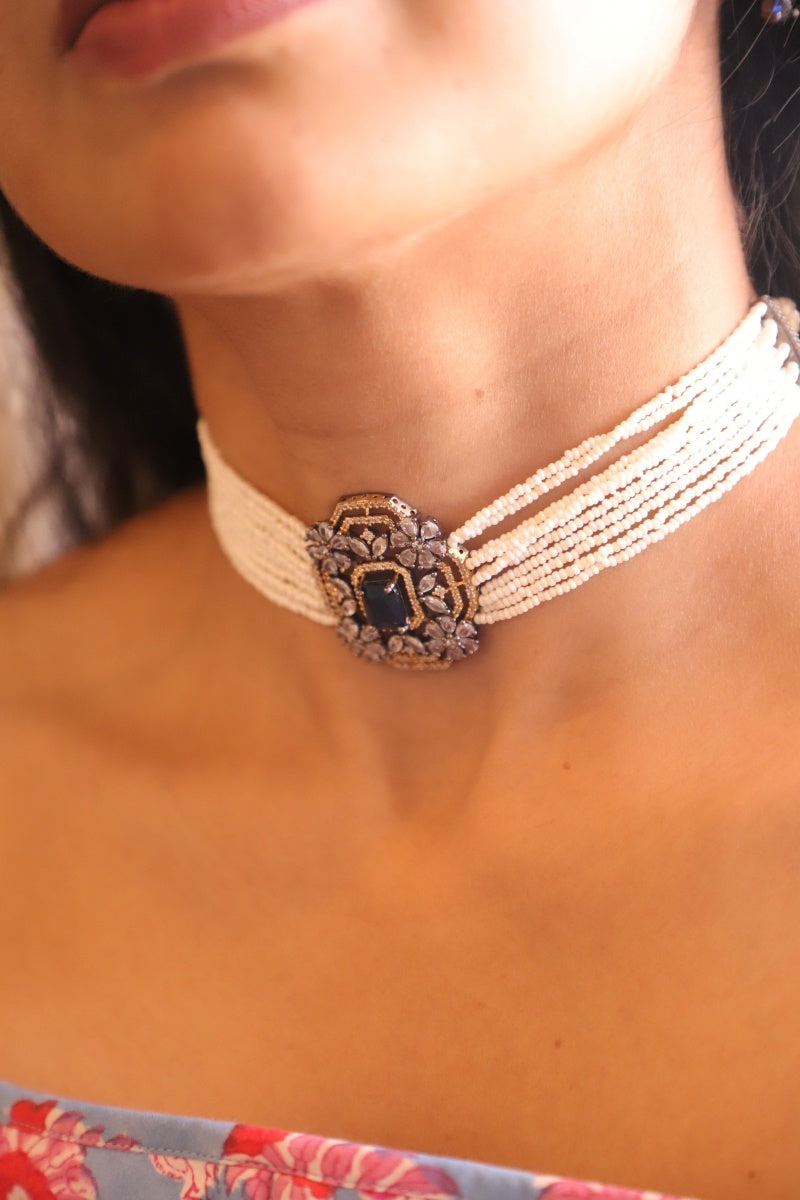 AD Pearl Galabandh Choker