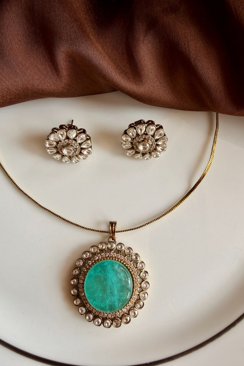AD Rajbari Pendant with Earring