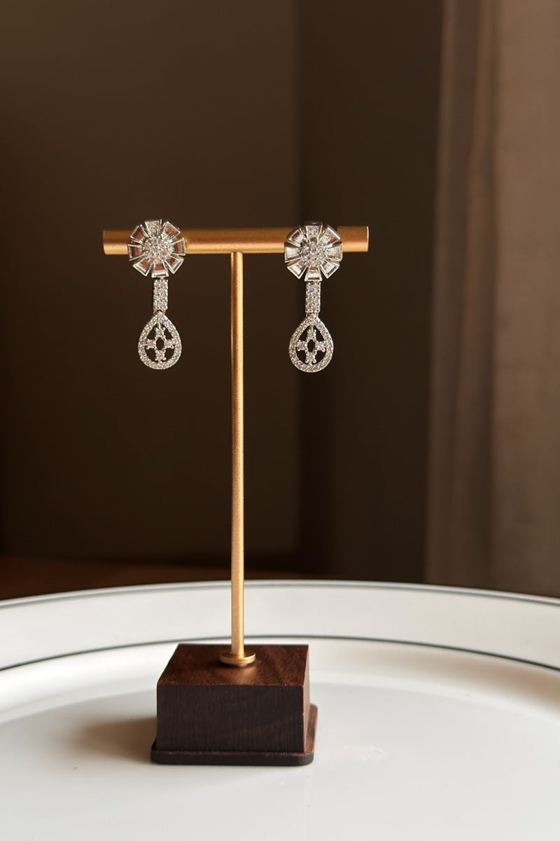 AD Steller Dew Drop Earring