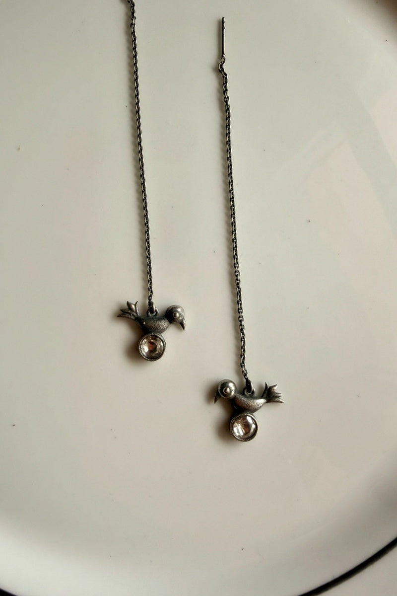 Bird Sui Dhaga Earring