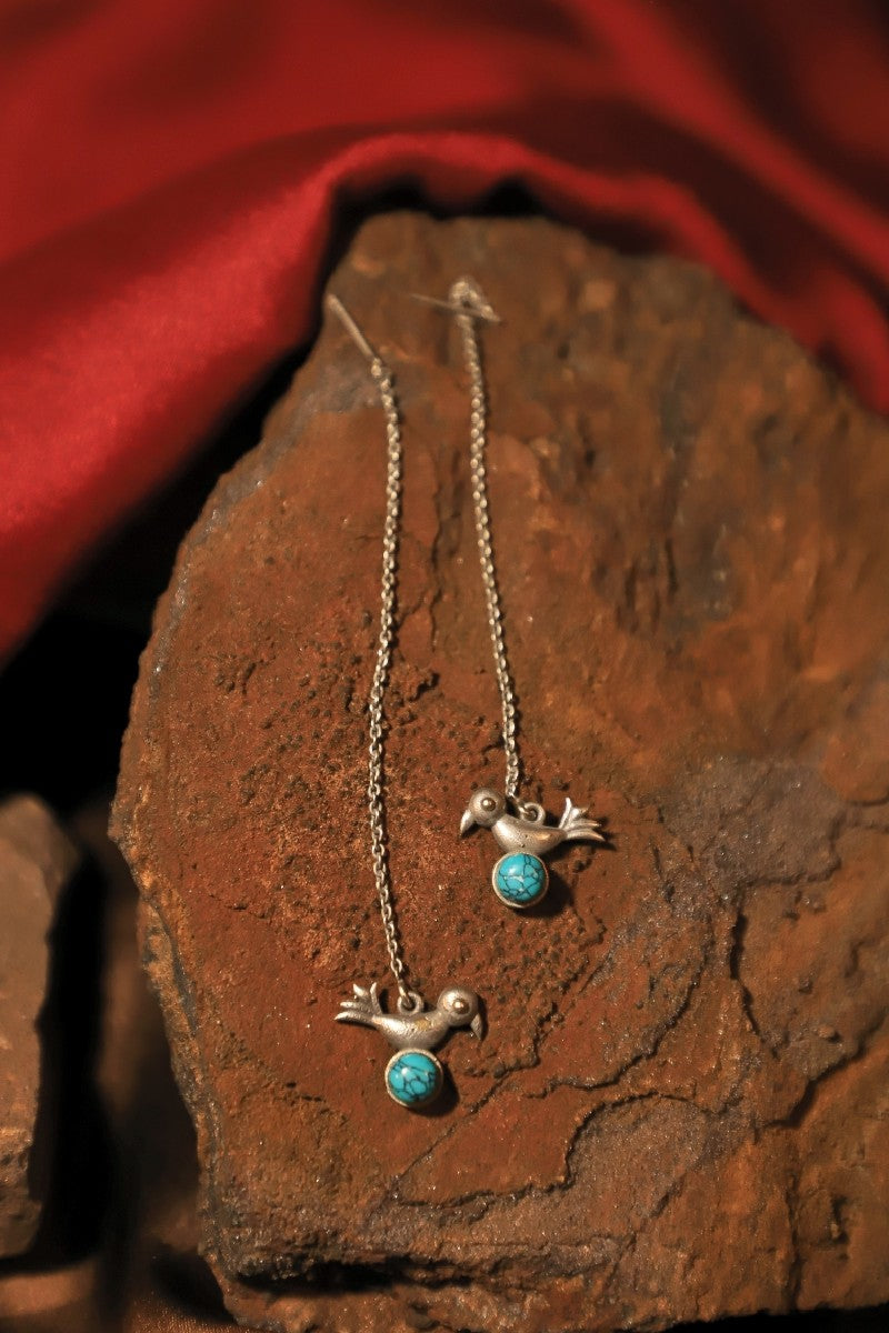 Bird Sui Dhaga Earring