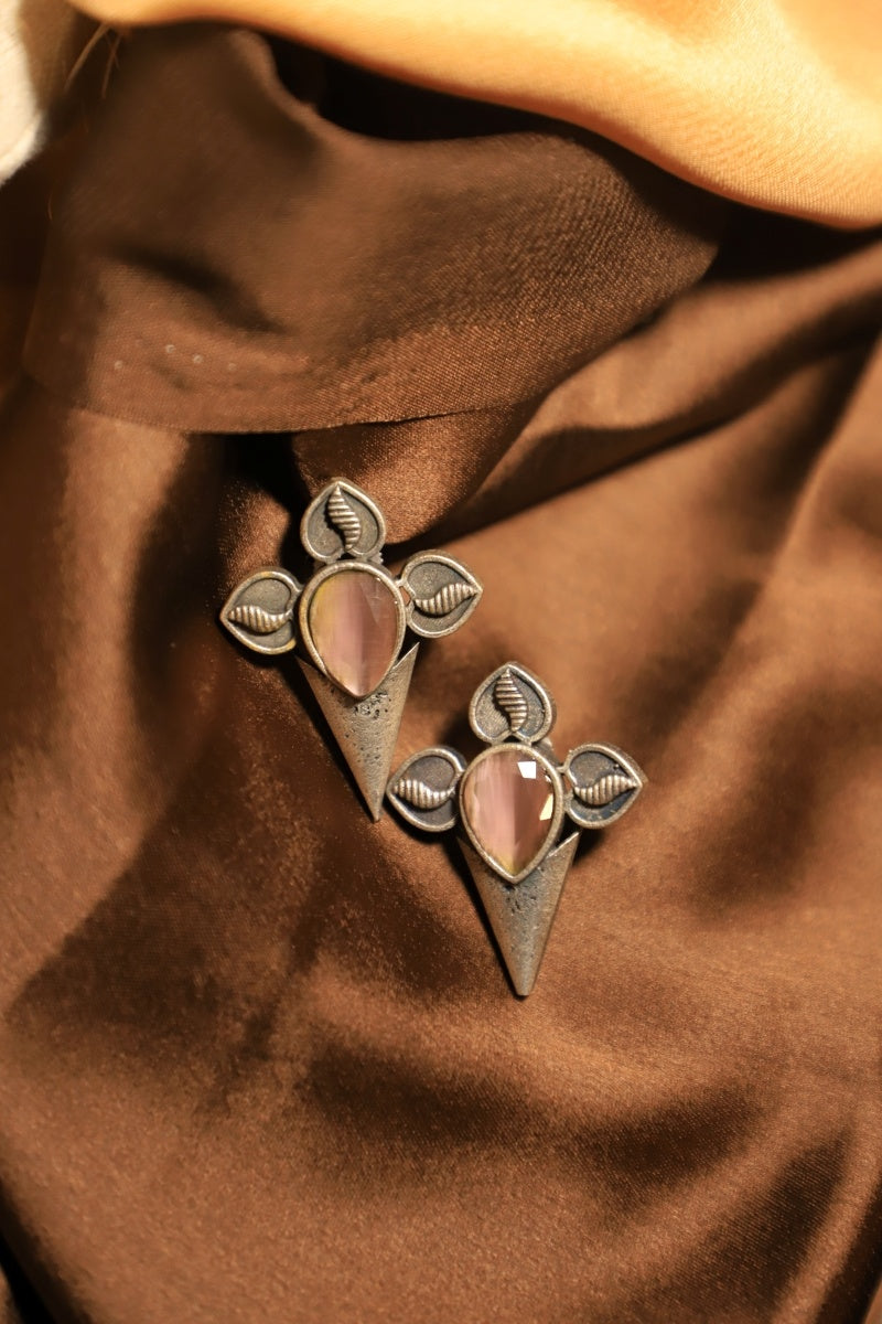 Trishula Earring