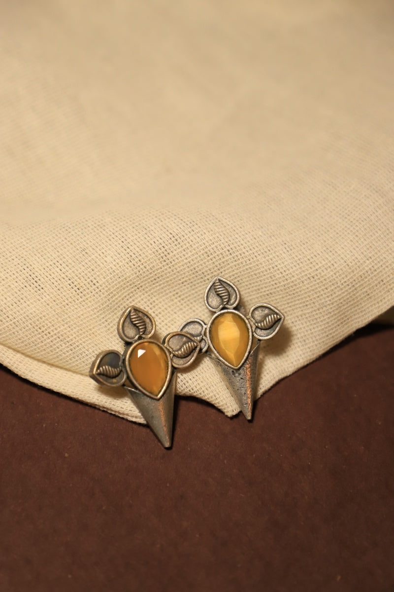 Trishula Earring