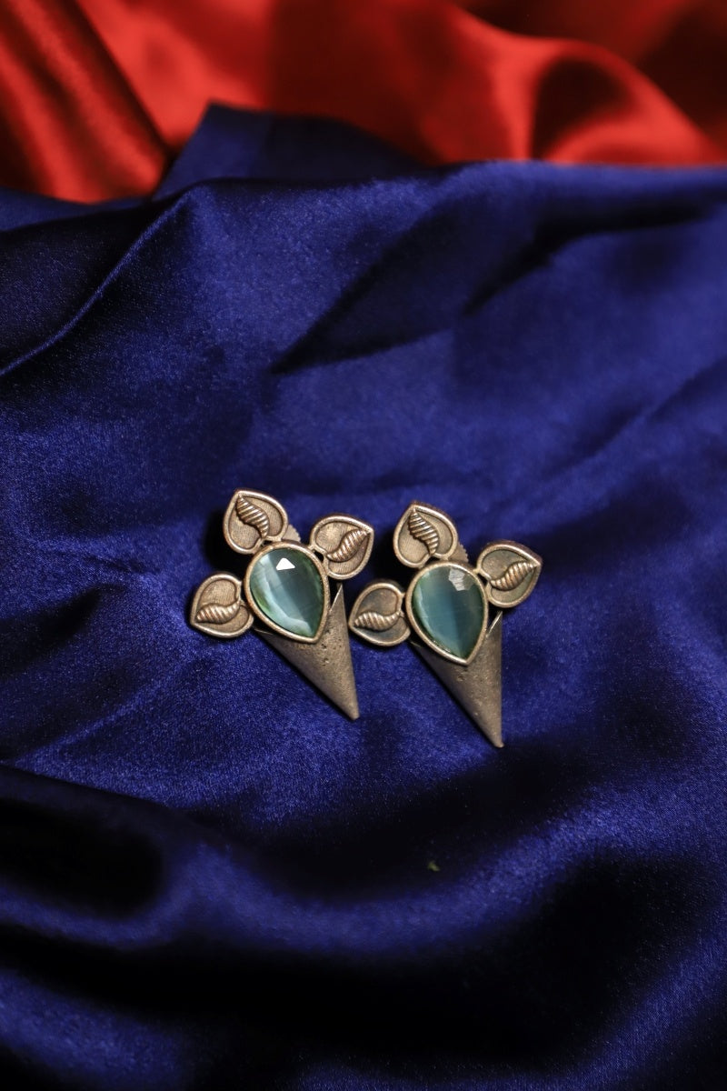 Trishula Earring