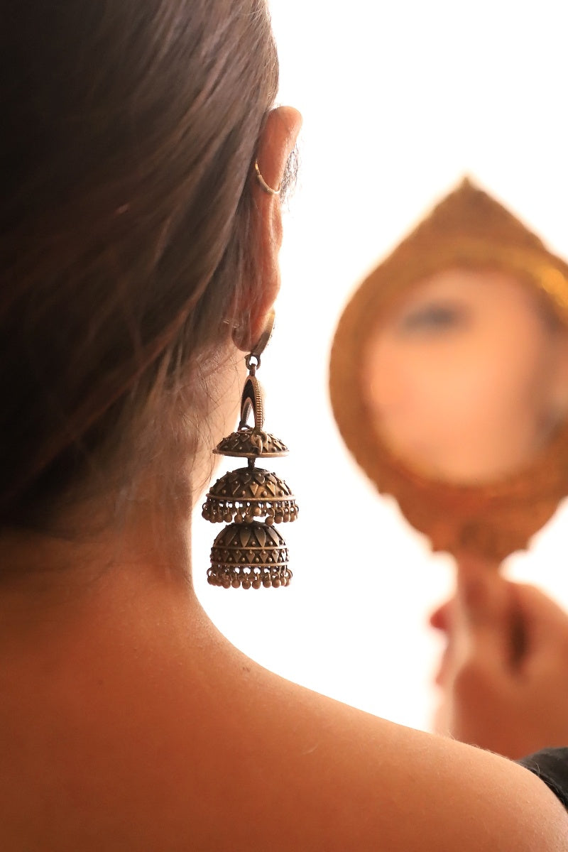 Vidya Jhumka